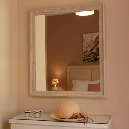 Dina Apartman *