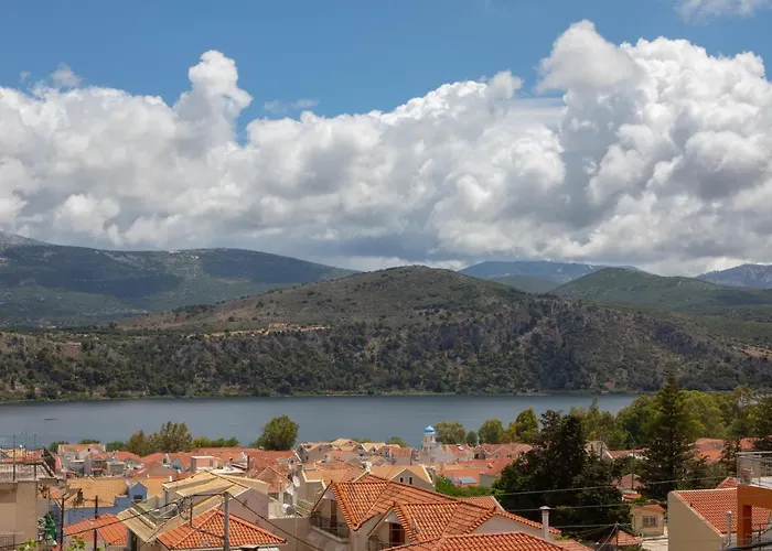 Апартаменты Dina *