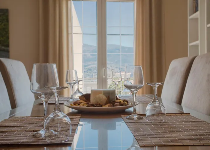 Dina * Αργοστόλι