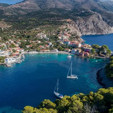 Dina * Argostoli (Kefalonia)