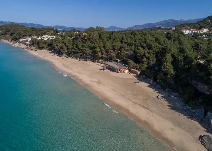 Dina * Argostoli (Kefalonia)