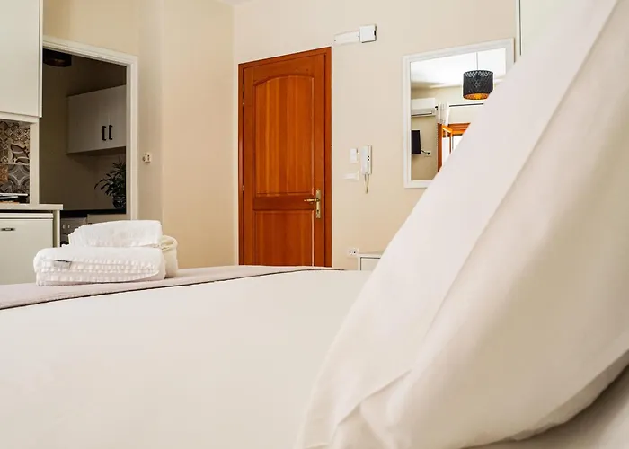 Dina 아파트 아르고스톨리온