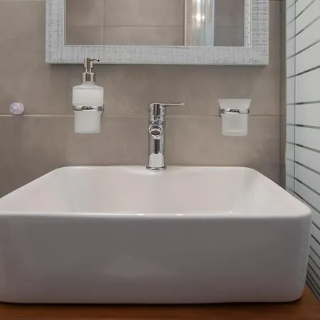 Dina Apartamento *